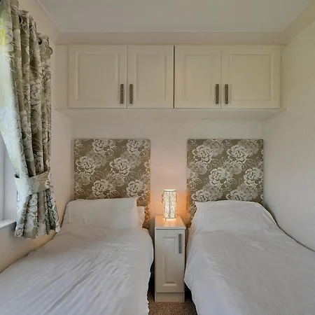 Finest Retreats - Seacroft * Torpoint